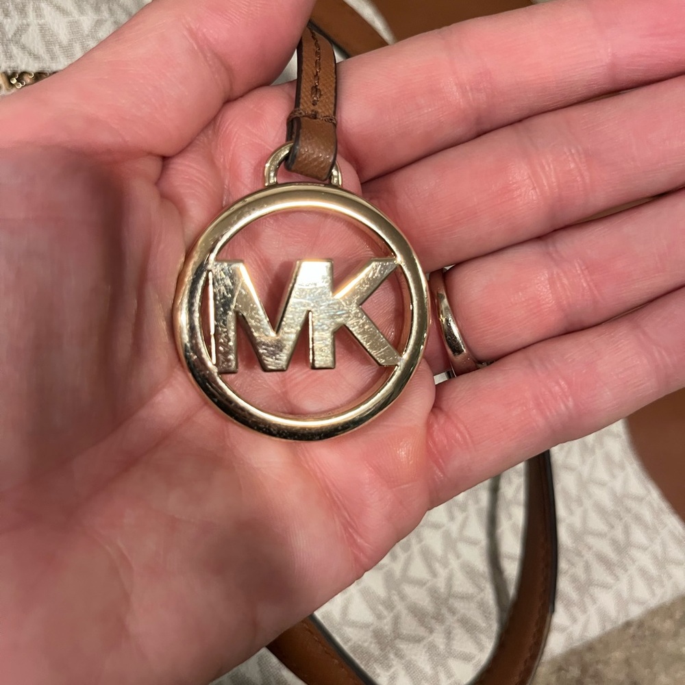Michael Kors Leather White and Brown MK Logo Tote - Picture 4 of 7
